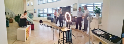 市商務(wù)局領(lǐng)導(dǎo)調(diào)研指導(dǎo)我司廣交會(huì)參展